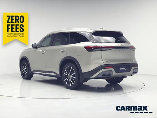 Gold 2023 INFINITI QX60 Sensory