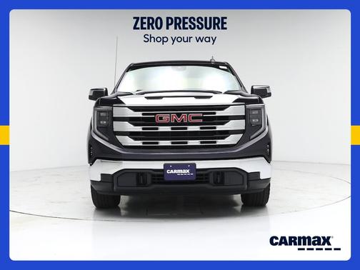 Gray 2022 GMC Sierra 1500 SLE