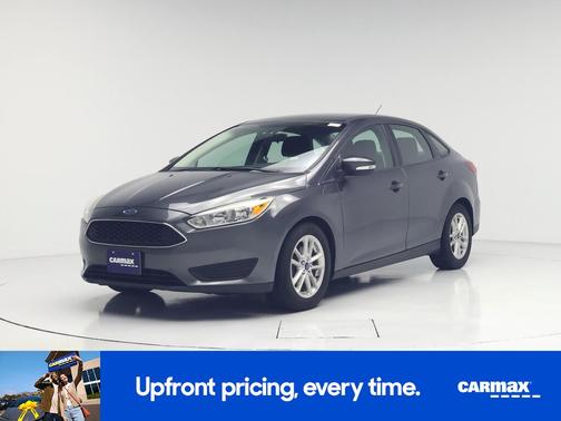 Gray 2016 Ford Focus SE