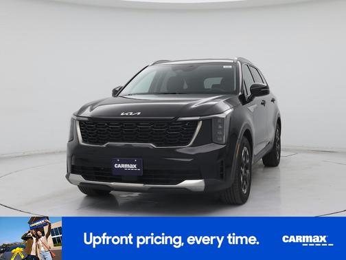 Black 2024 Kia Sorento S