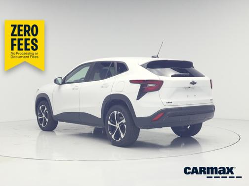 White 2025 Chevrolet Trax 1RS