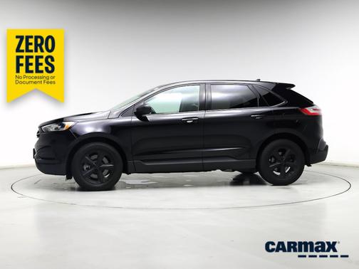 Black 2021 Ford Edge SE