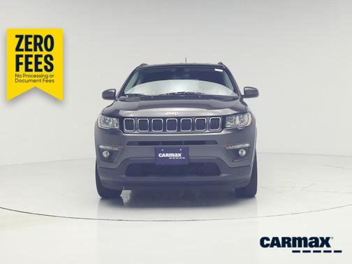 Gray 2019 Jeep Compass Latitude