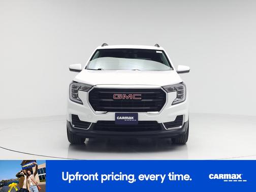 White 2024 GMC Terrain SLE