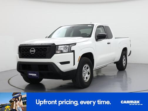 White 2022 Nissan Frontier S
