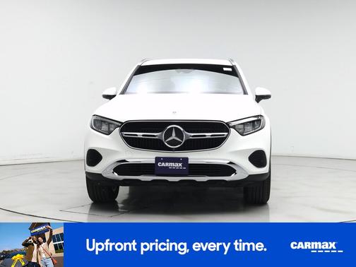 2023 Mercedes-Benz GLC 300 