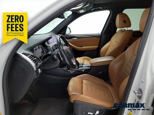 White 2019 BMW X3 XDrive30i