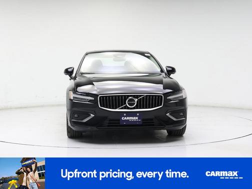 2023 Volvo S60 B5 Ultimate Bright Theme