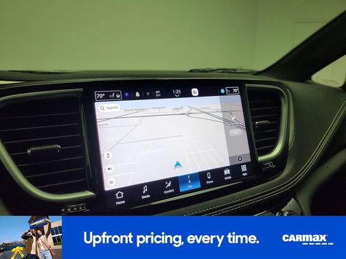 2023 Chrysler Pacifica Hybrid Limited