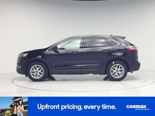 Black 2023 Ford Edge SEL