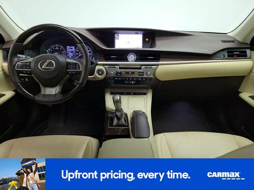 White 2018 Lexus ES 350