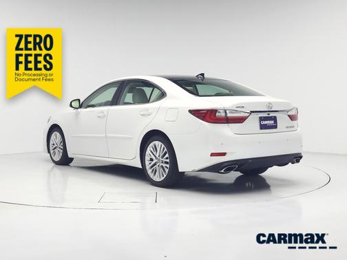 White 2018 Lexus ES 350