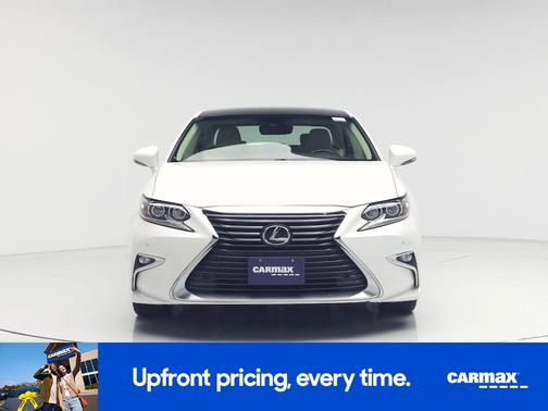 White 2018 Lexus ES 350