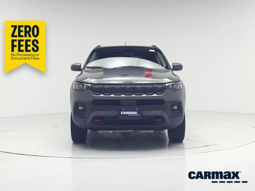 Gray 2022 Jeep Compass Trailhawk