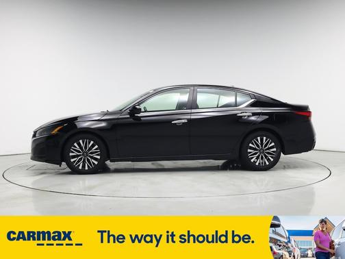 2023 Nissan Altima SV