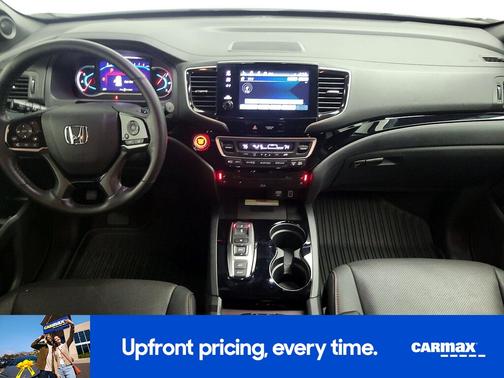 White 2021 Honda Pilot Black Edition