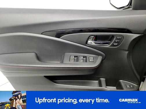 White 2021 Honda Pilot Black Edition