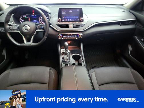 2020 Nissan Altima SV