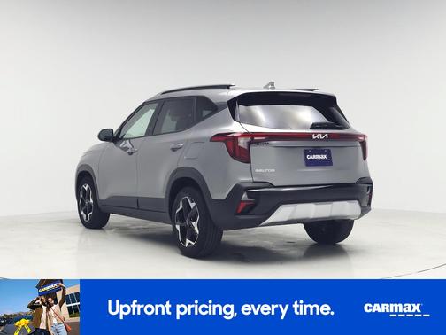 Gray 2025 Kia Seltos S