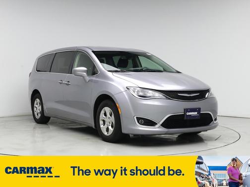 2020 Chrysler Pacifica Hybrid Touring