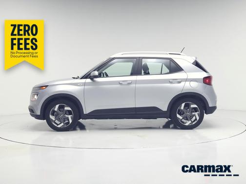 Silver 2023 Hyundai VENUE SEL