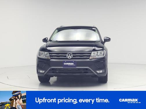 Black 2021 Volkswagen Tiguan SEL