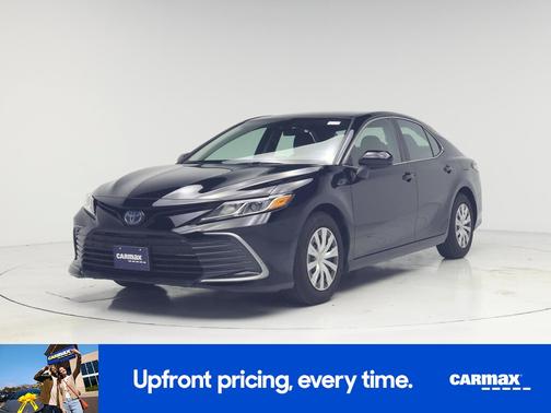 Black 2022 Toyota Camry Hybrid LE