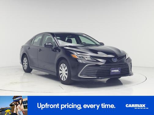 Black 2022 Toyota Camry Hybrid LE