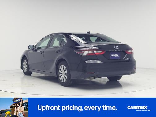 Black 2022 Toyota Camry Hybrid LE