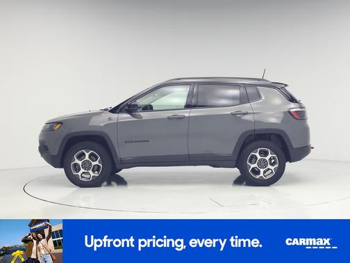 Gray 2022 Jeep Compass Trailhawk