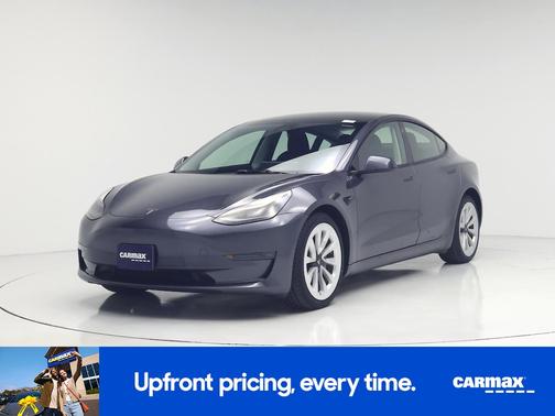 Gray 2023 Tesla Model 3 Long Range