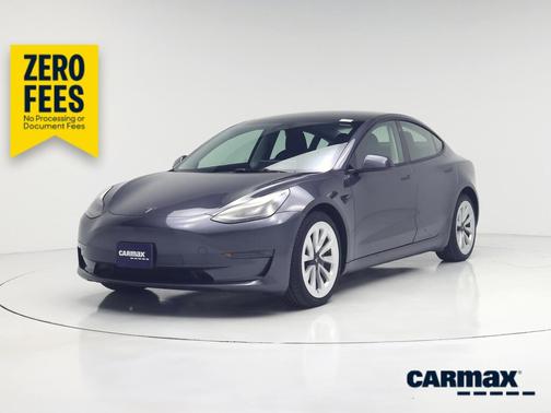 Gray 2023 Tesla Model 3 Long Range