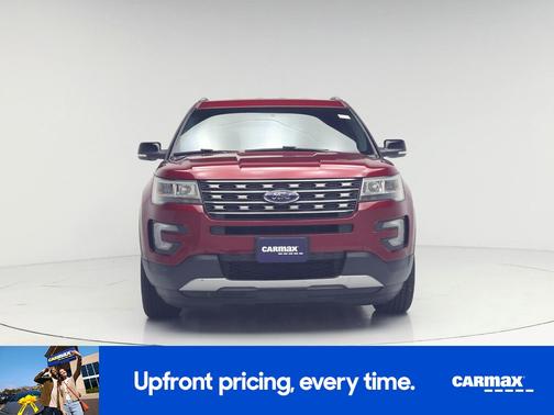 Red 2017 Ford Explorer XLT