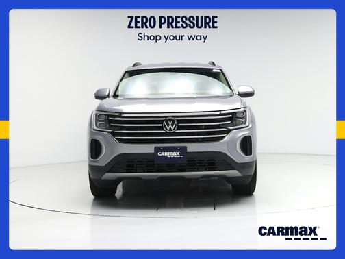 Silver 2025 Volkswagen Atlas SE w/Tech