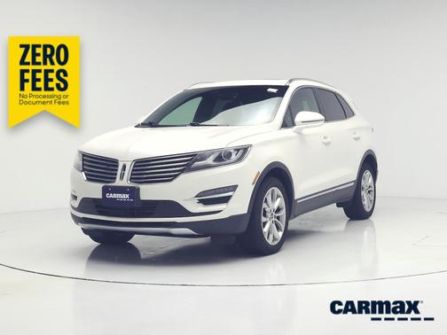 White 2017 Lincoln MKC Select