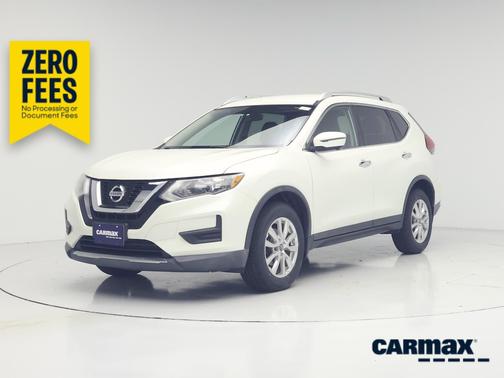 White 2017 Nissan Rogue SV