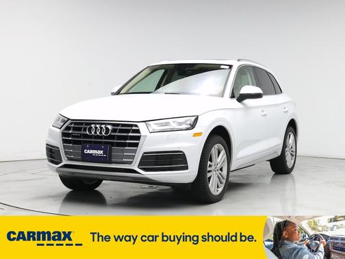 2020 Audi Q5 Premium Plus