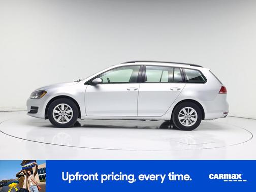 2016 Volkswagen Golf SE