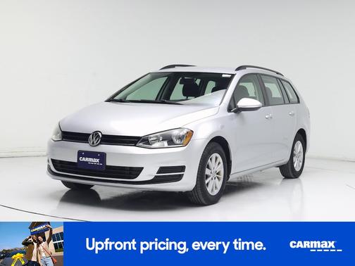 2016 Volkswagen Golf SE
