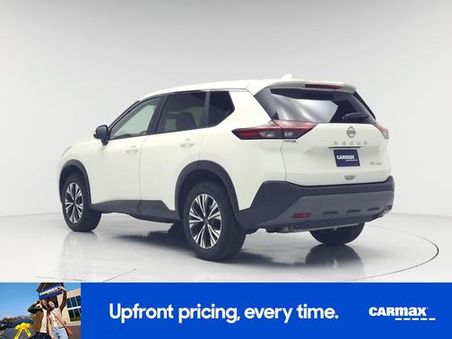 White 2023 Nissan Rogue SV
