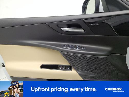 2017 Jaguar XE Premium