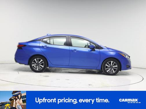 2023 Nissan Versa SV