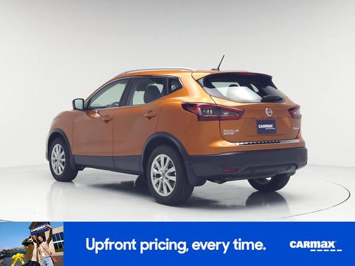 Orange 2022 Nissan Rogue Sport SV