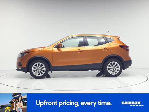 Orange 2022 Nissan Rogue Sport SV