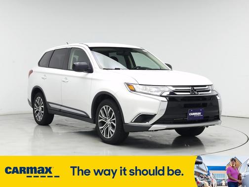 2016 Mitsubishi Outlander ES