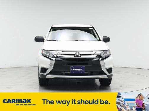 2016 Mitsubishi Outlander ES