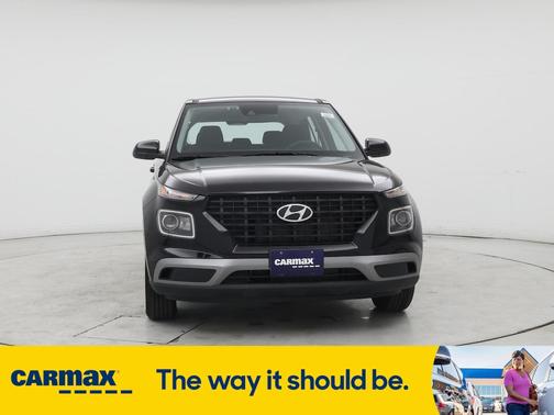 2022 Hyundai VENUE SE