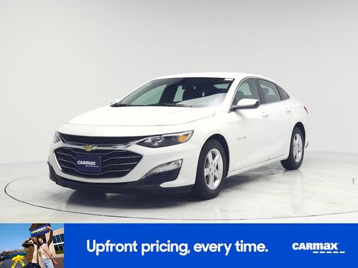 White 2024 Chevrolet Malibu 1LT