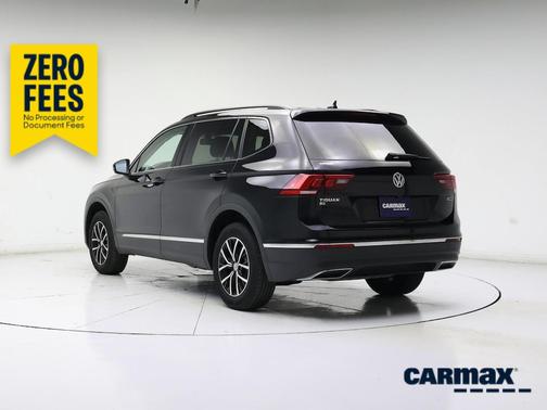 Black 2021 Volkswagen Tiguan SEL