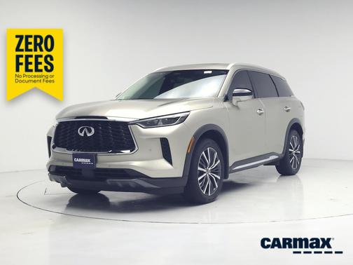 Gold 2023 INFINITI QX60 Sensory